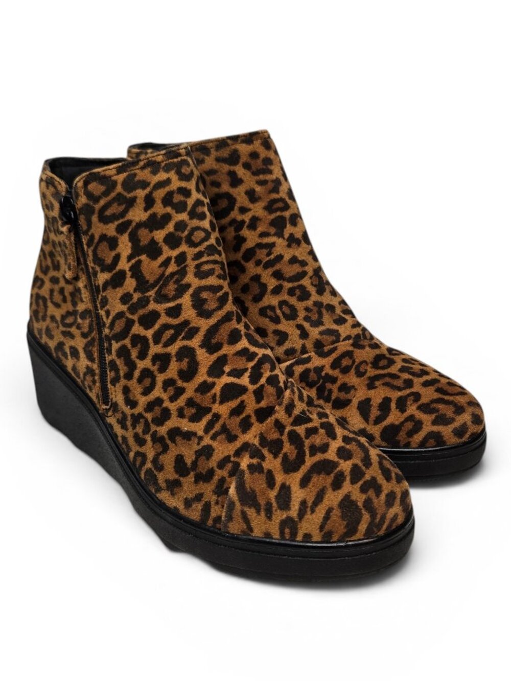 Clarks Mazy Leopard Print Wedge Booties Womens Faux Suede Zip Side Animal 9
